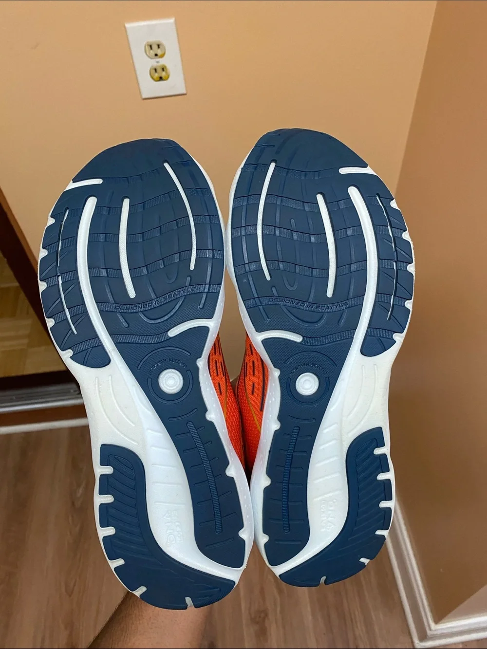 Brooks Glycerin 20 Men's Running Sneakers “Orange/Titan/Flame” Size 12.5 Medium